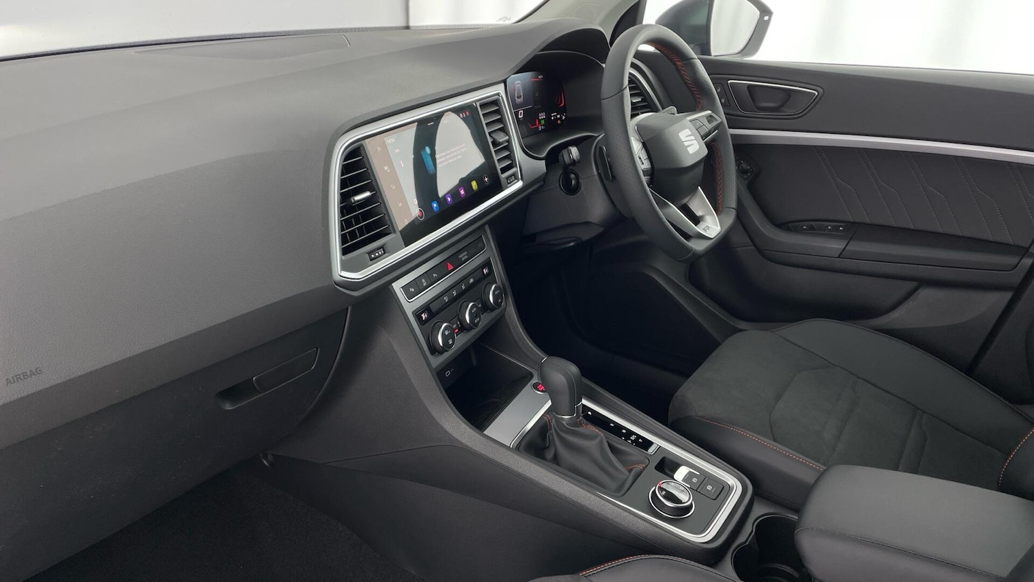 Used SEAT Ateca for sale - 77602916: Photo 2