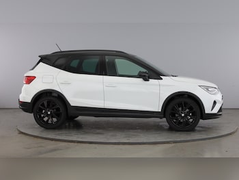 Used SEAT Arona 2025 for sale - 77602529: Photo