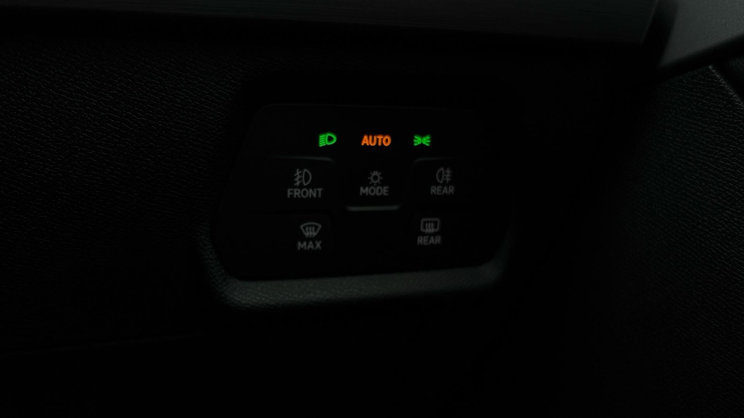 Used SEAT Leon 2024 for sale - 77718172: Photo 28