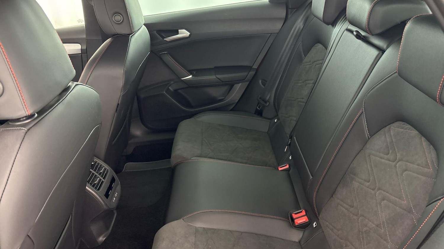 Used SEAT Leon 2024 for sale - 77718172: Photo 36