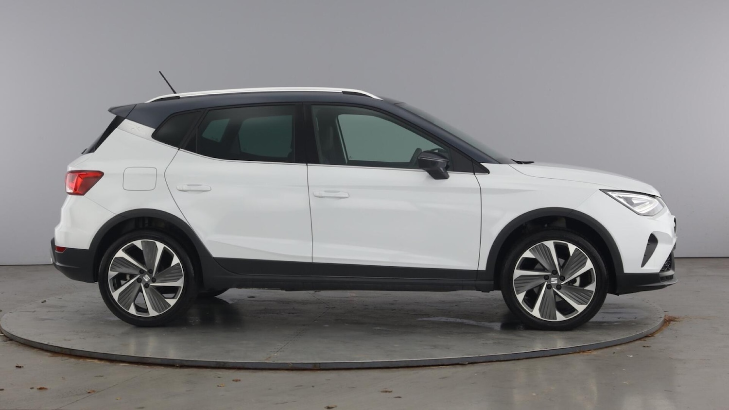 Used SEAT Arona 2024 for sale - 77602540: Photo 4