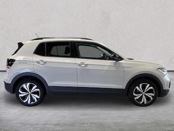 Used Volkswagen T-Cross 2022 for sale - 79476870: Photo