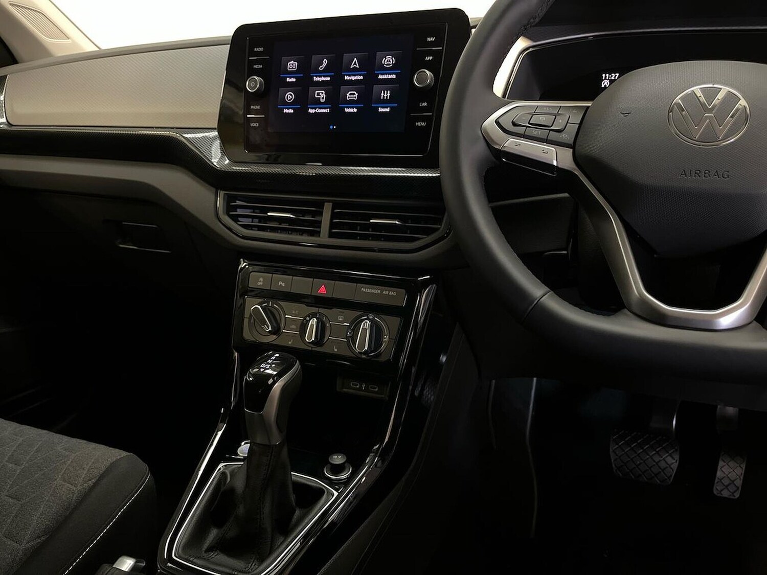 Used Volkswagen T-Cross 2025 for sale - 76288592: Photo 13
