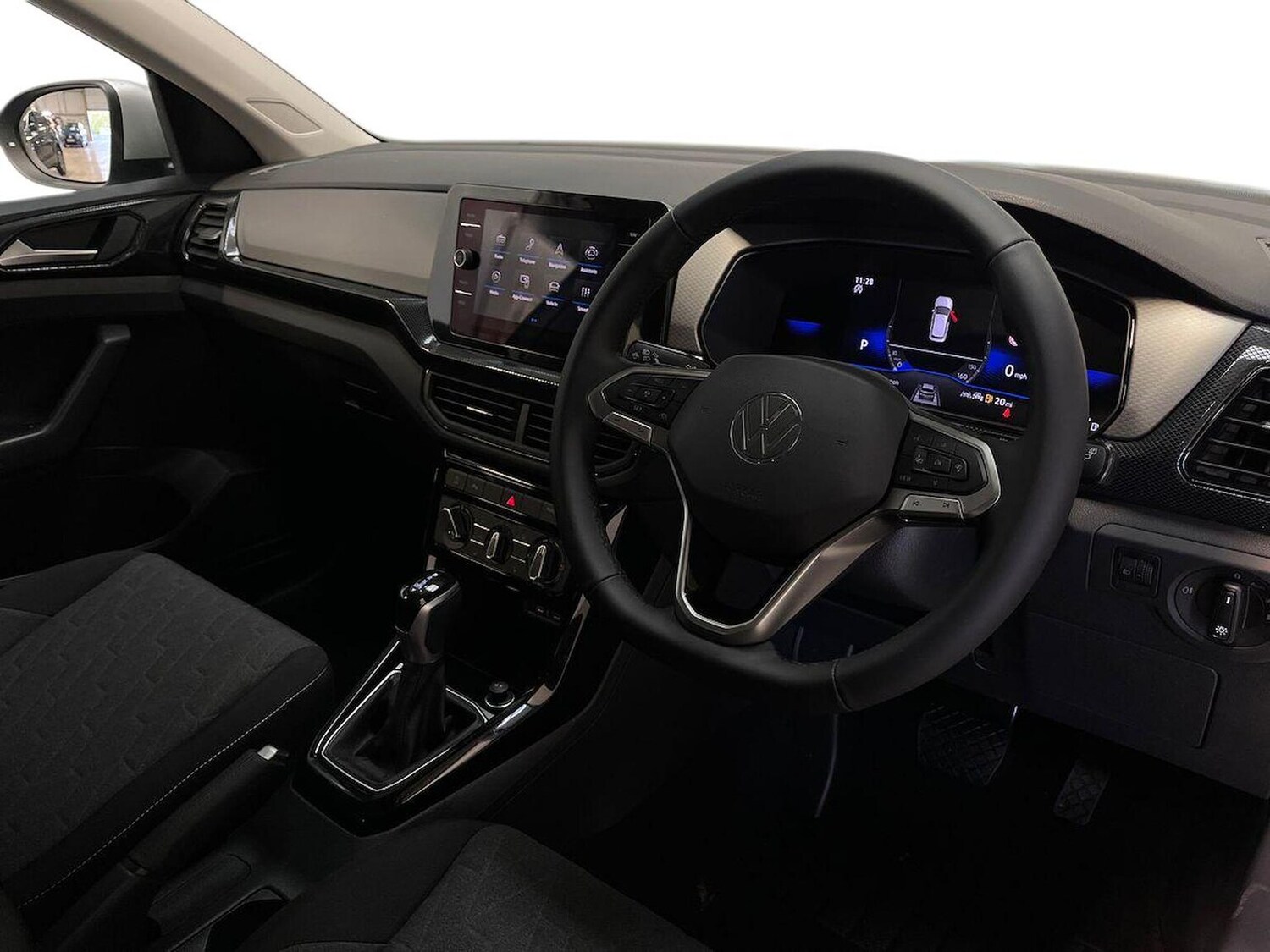 Used Volkswagen T-Cross 2025 for sale - 76288592: Photo 15