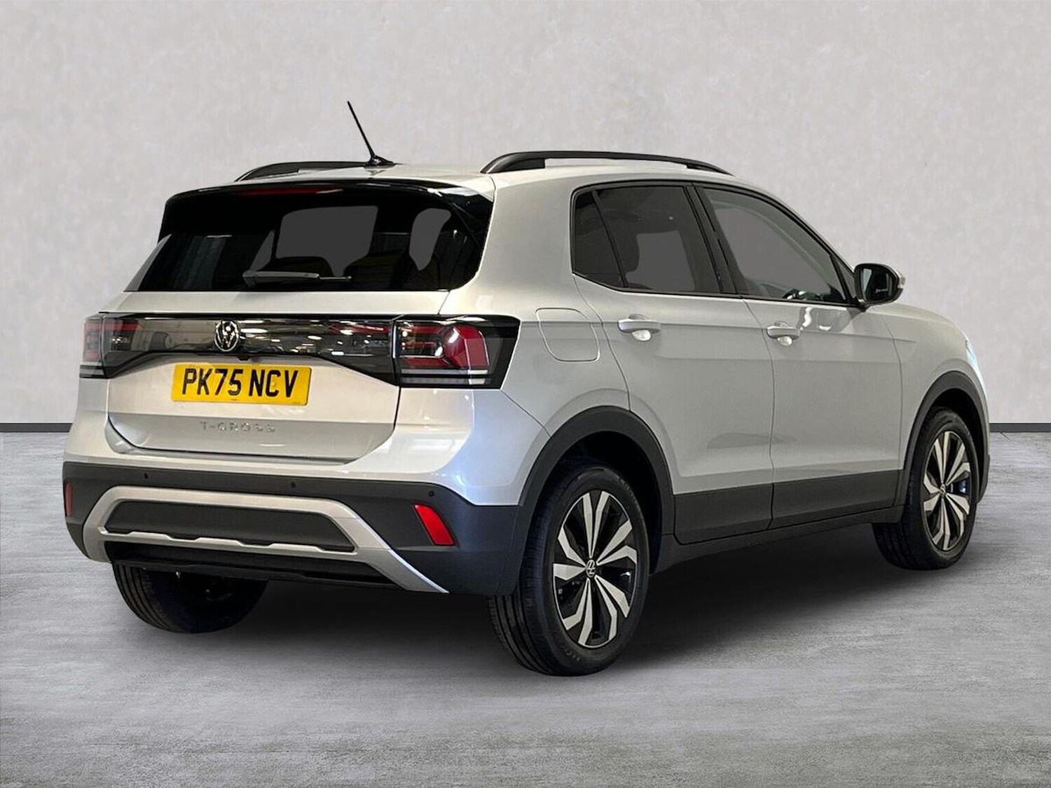 Used Volkswagen T-Cross 2025 for sale - 76288592: Photo 18