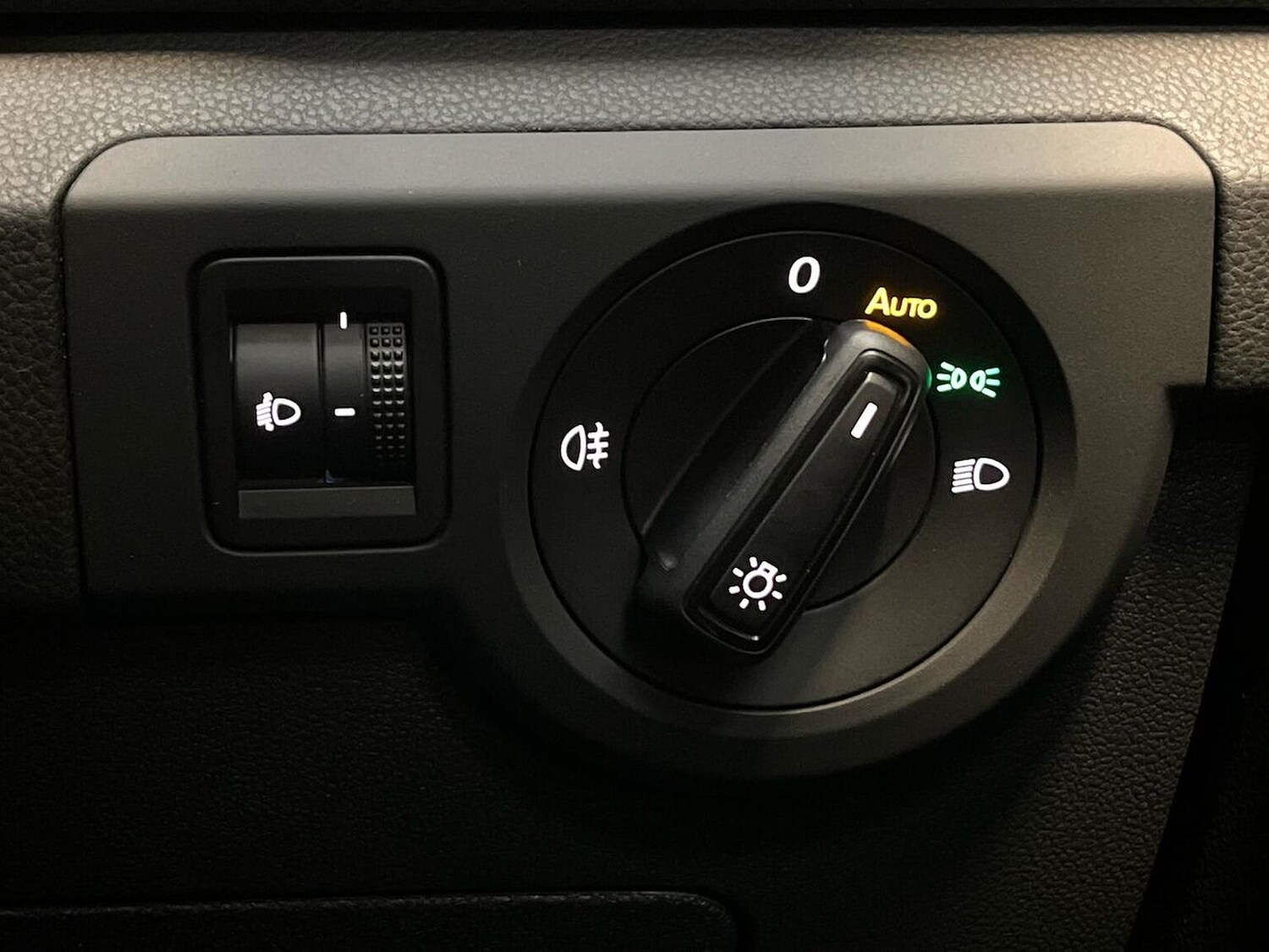 Used Volkswagen T-Cross 2025 for sale - 76288592: Photo 22