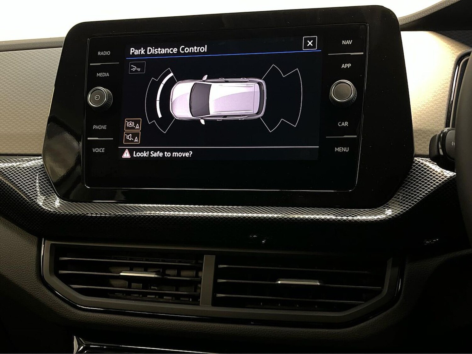 Used Volkswagen T-Cross 2025 for sale - 76288592: Photo 24