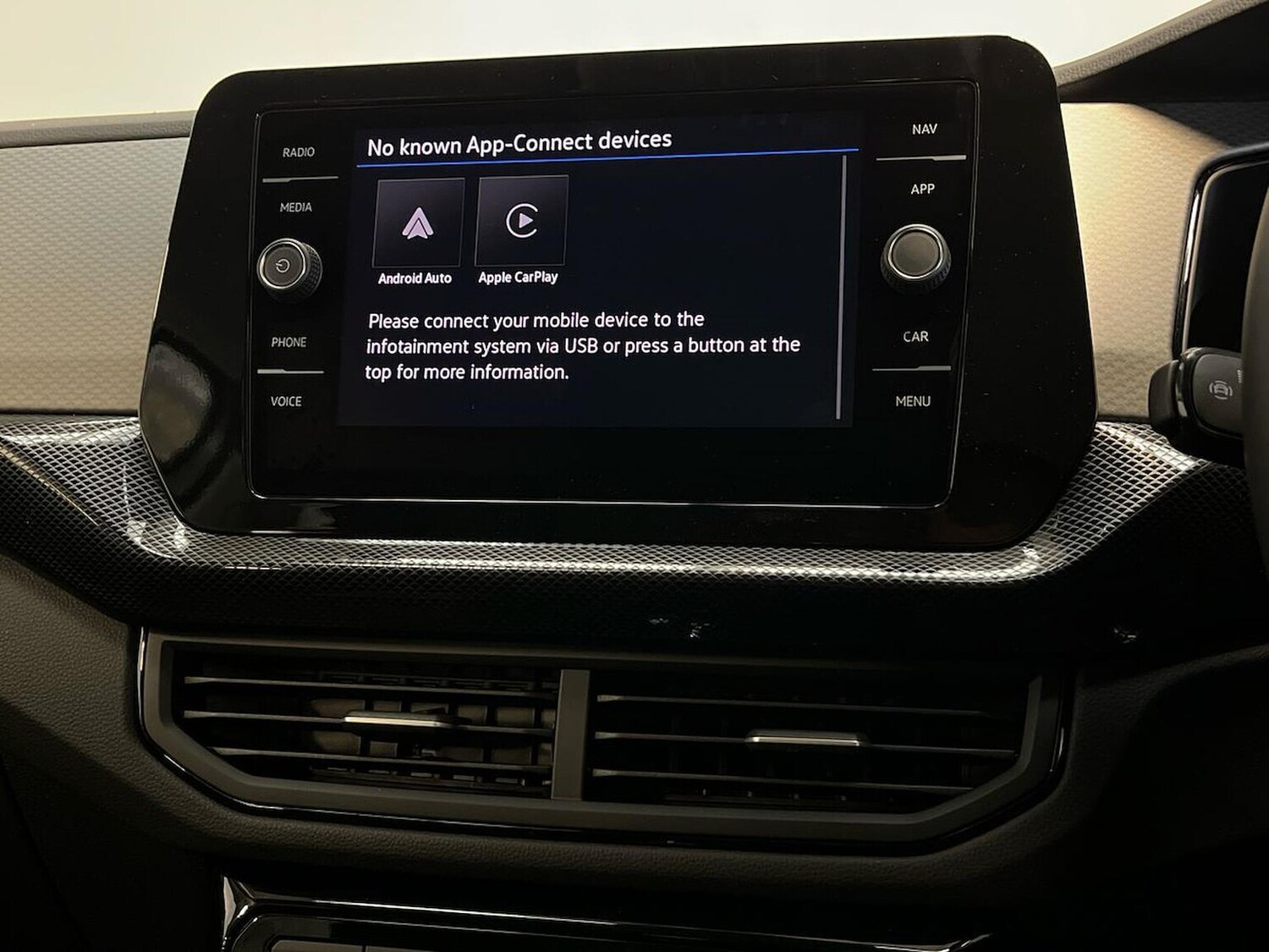 Used Volkswagen T-Cross 2025 for sale - 76288592: Photo 32