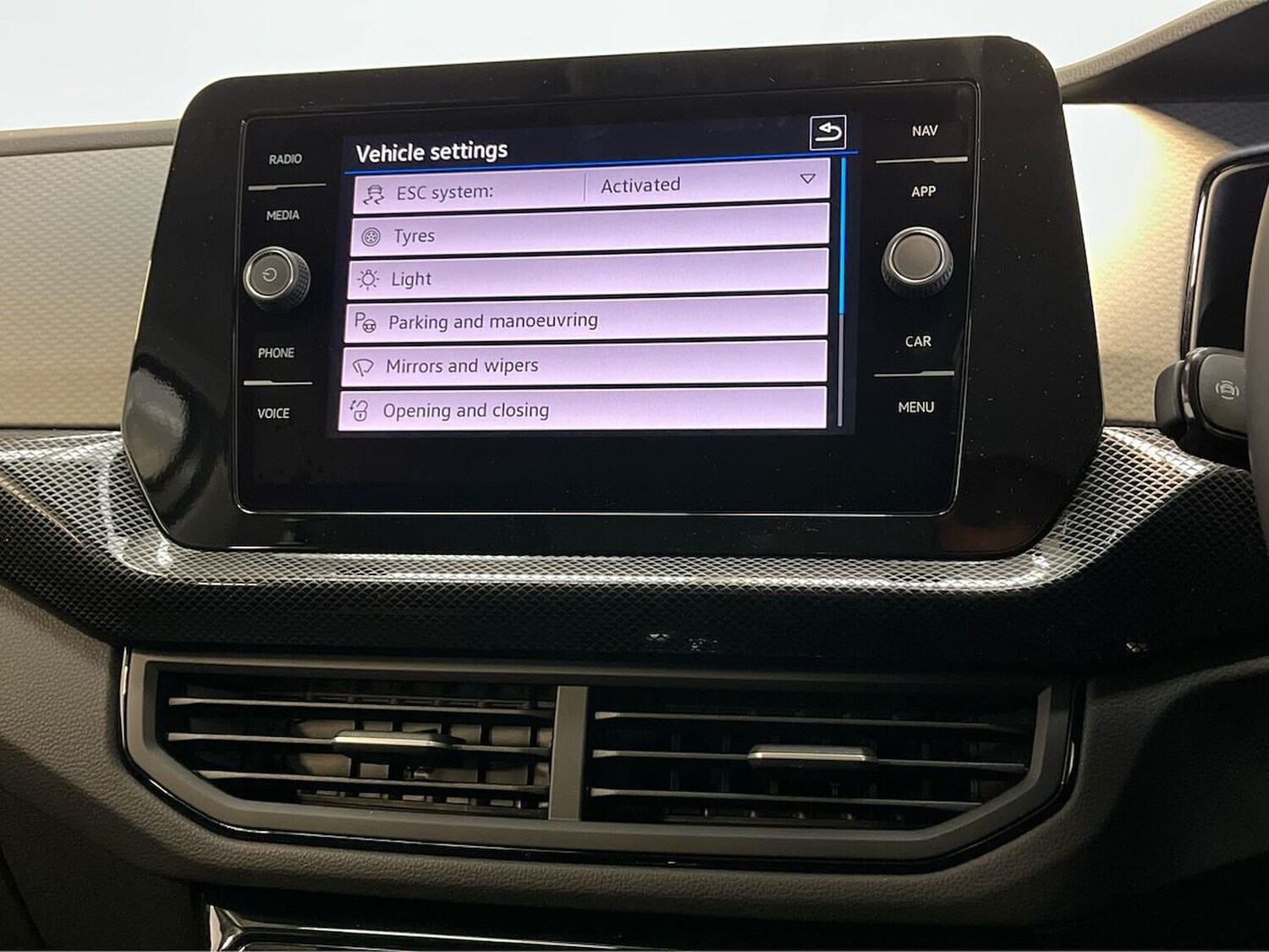 Used Volkswagen T-Cross 2025 for sale - 76288592: Photo 35