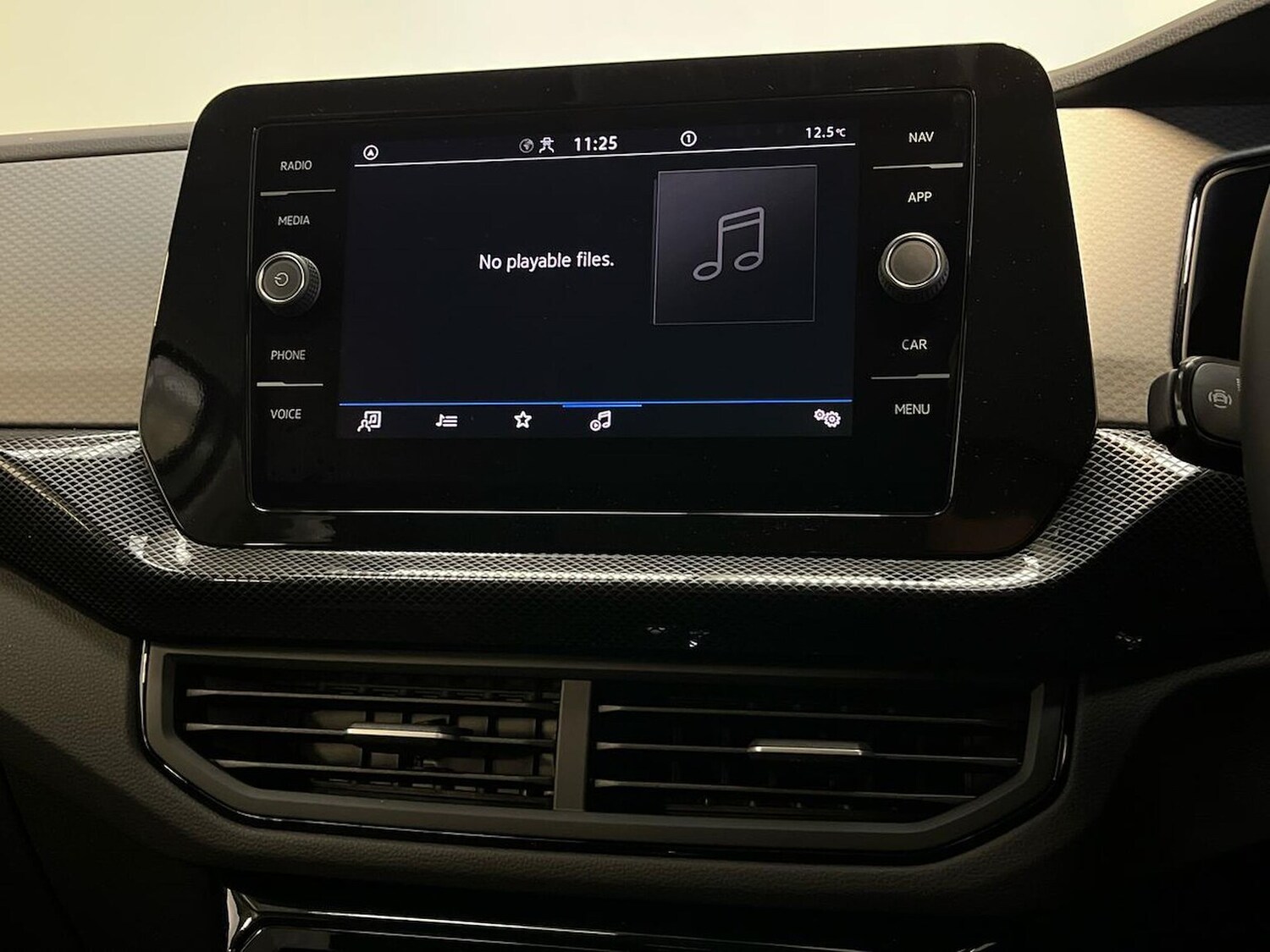 Used Volkswagen T-Cross 2025 for sale - 76288592: Photo 37