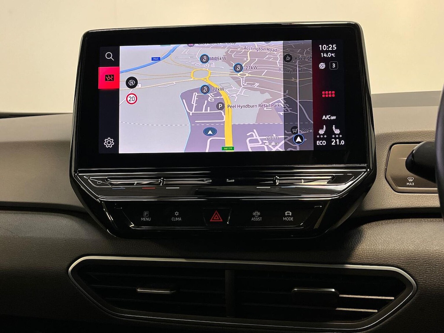 Used Volkswagen ID.3 2022 for sale - 76449600: Photo 24