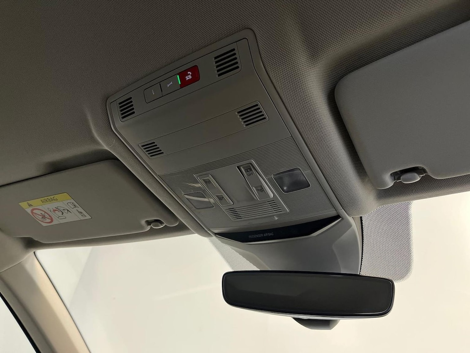 Used Volkswagen T-Roc 2025 for sale - 76770063: Photo 14