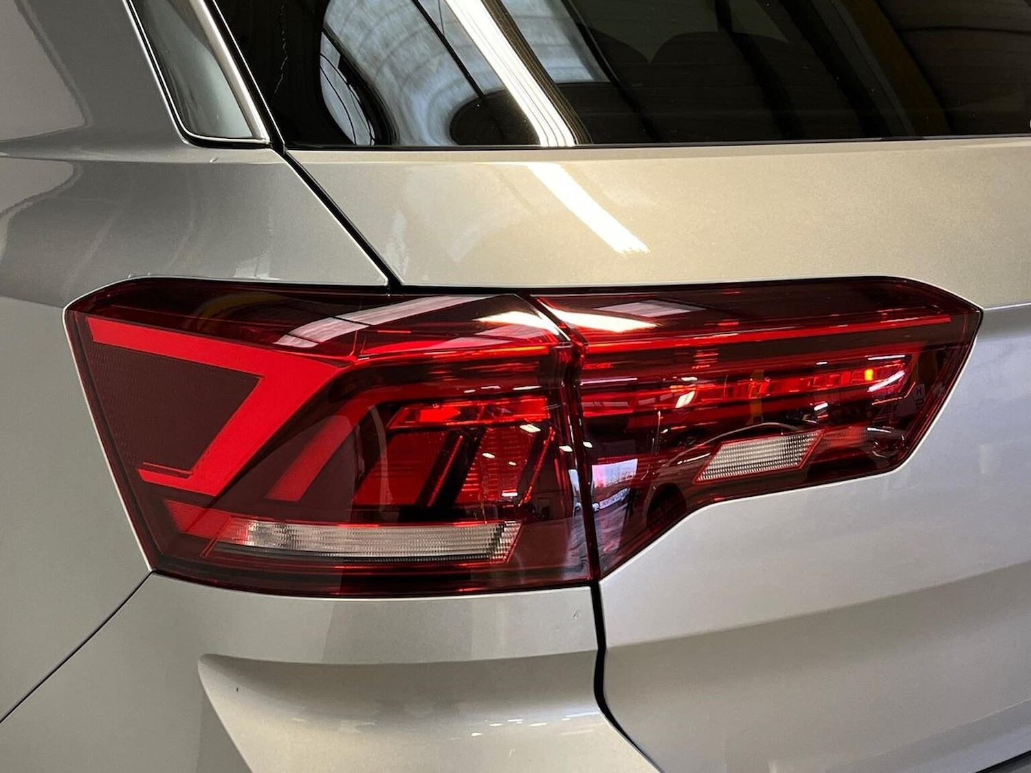 Used Volkswagen T-Roc 2025 for sale - 76770063: Photo 36