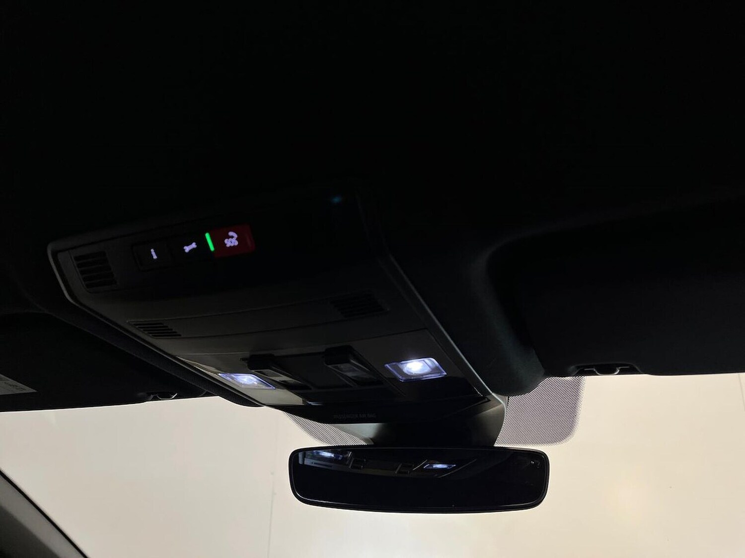 Used Volkswagen T-Roc 2023 for sale - 76566540: Photo 14