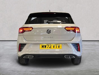 Used Volkswagen T-Roc 2023 for sale - 76566540: Photo