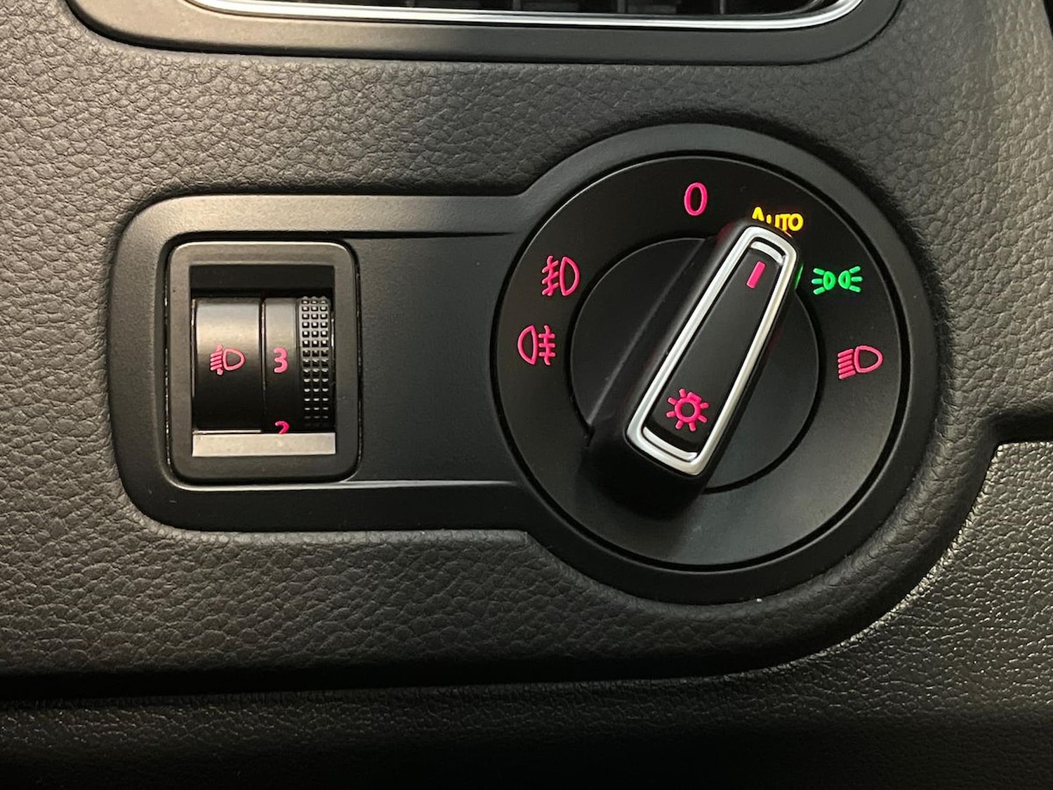 Used Volkswagen Polo 2017 for sale - 76565493: Photo 22