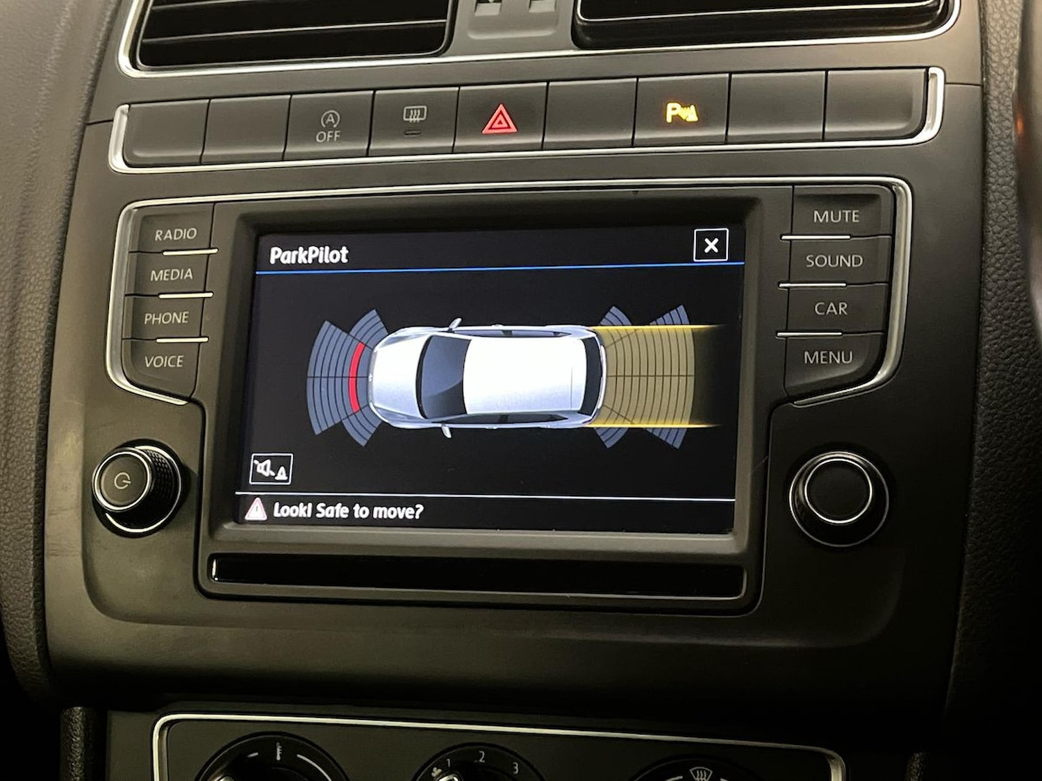 Used Volkswagen Polo 2017 for sale - 76565493: Photo 23