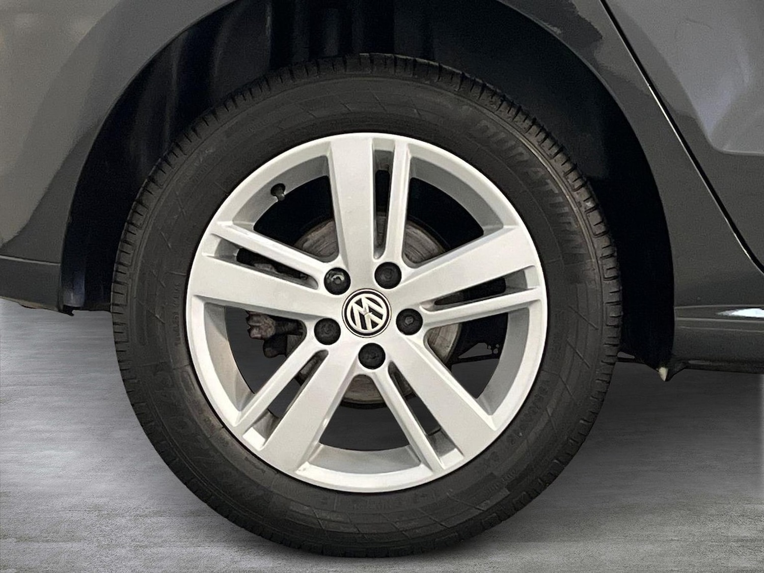 Used Volkswagen Polo 2017 for sale - 76565493: Photo 6