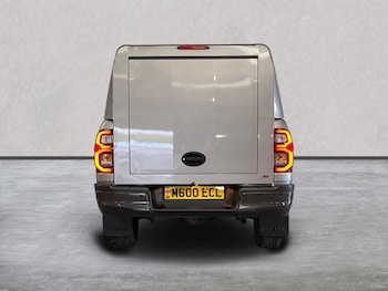 Used Toyota Hilux 2022 for sale - 78511921: Photo