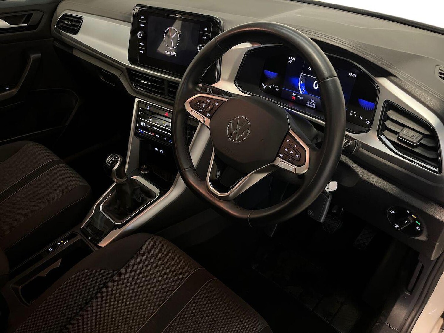 Used Volkswagen T-Roc 2022 for sale - 76532488: Photo 15