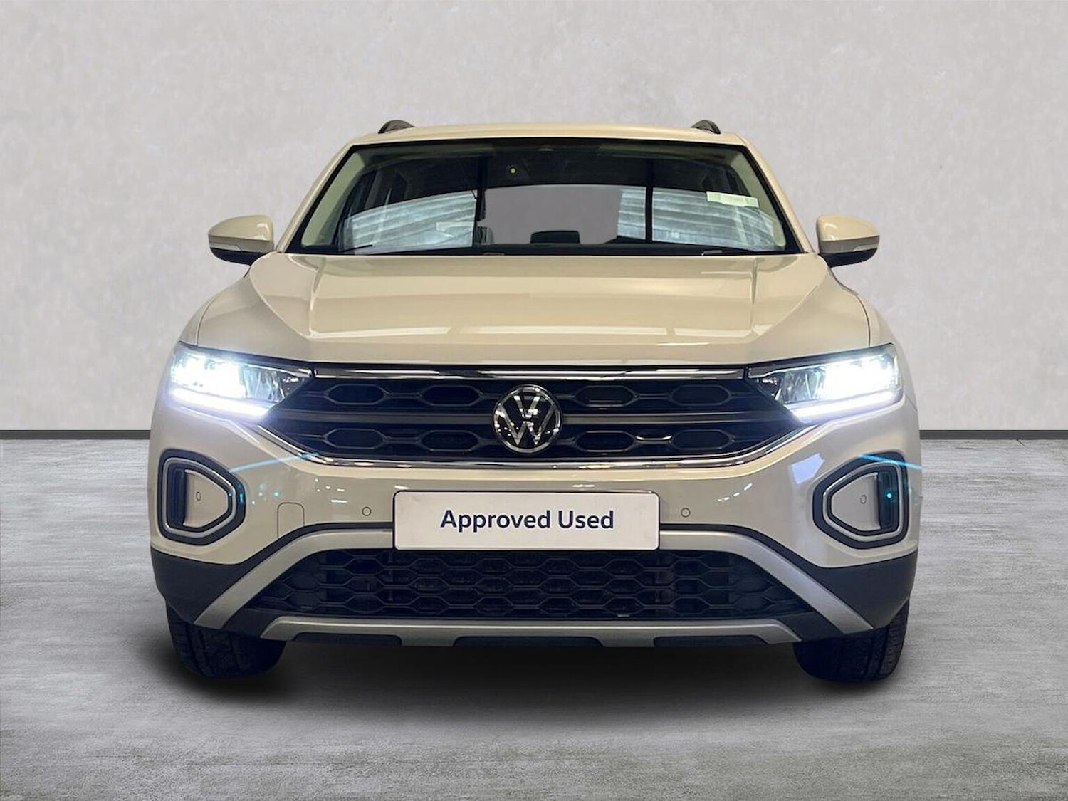 Used Volkswagen T-Roc 2022 for sale - 76532488: Photo 5