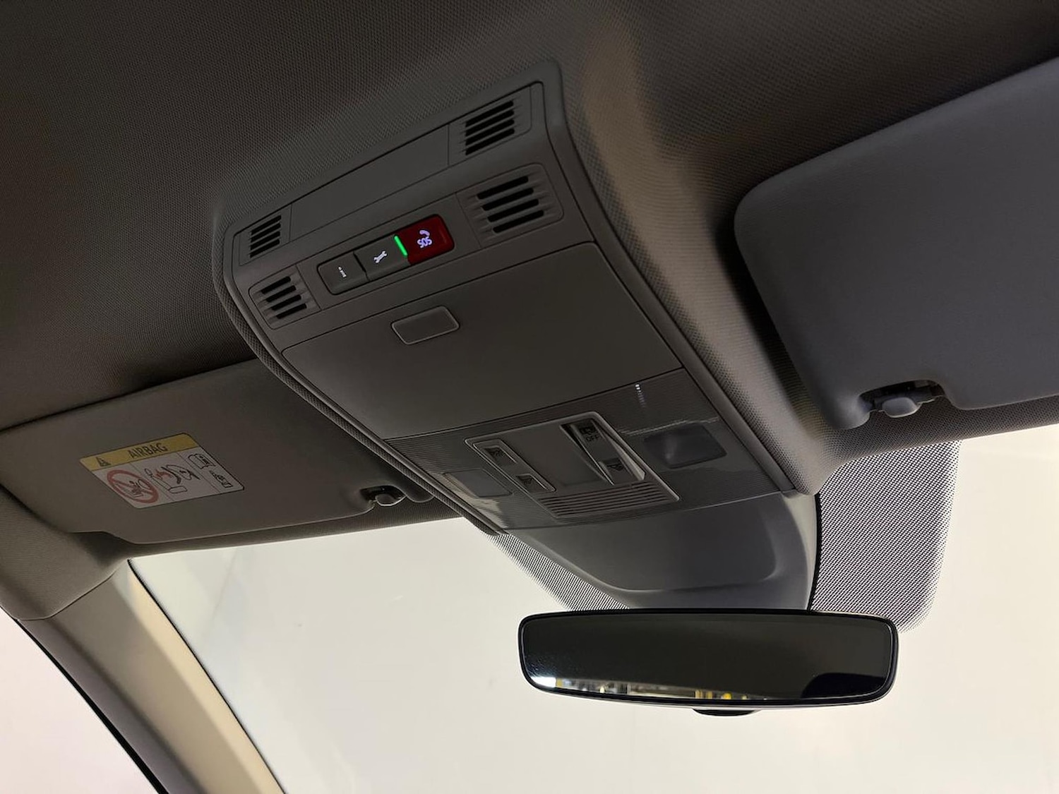 Used Volkswagen Polo 2023 for sale - 76492412: Photo 14