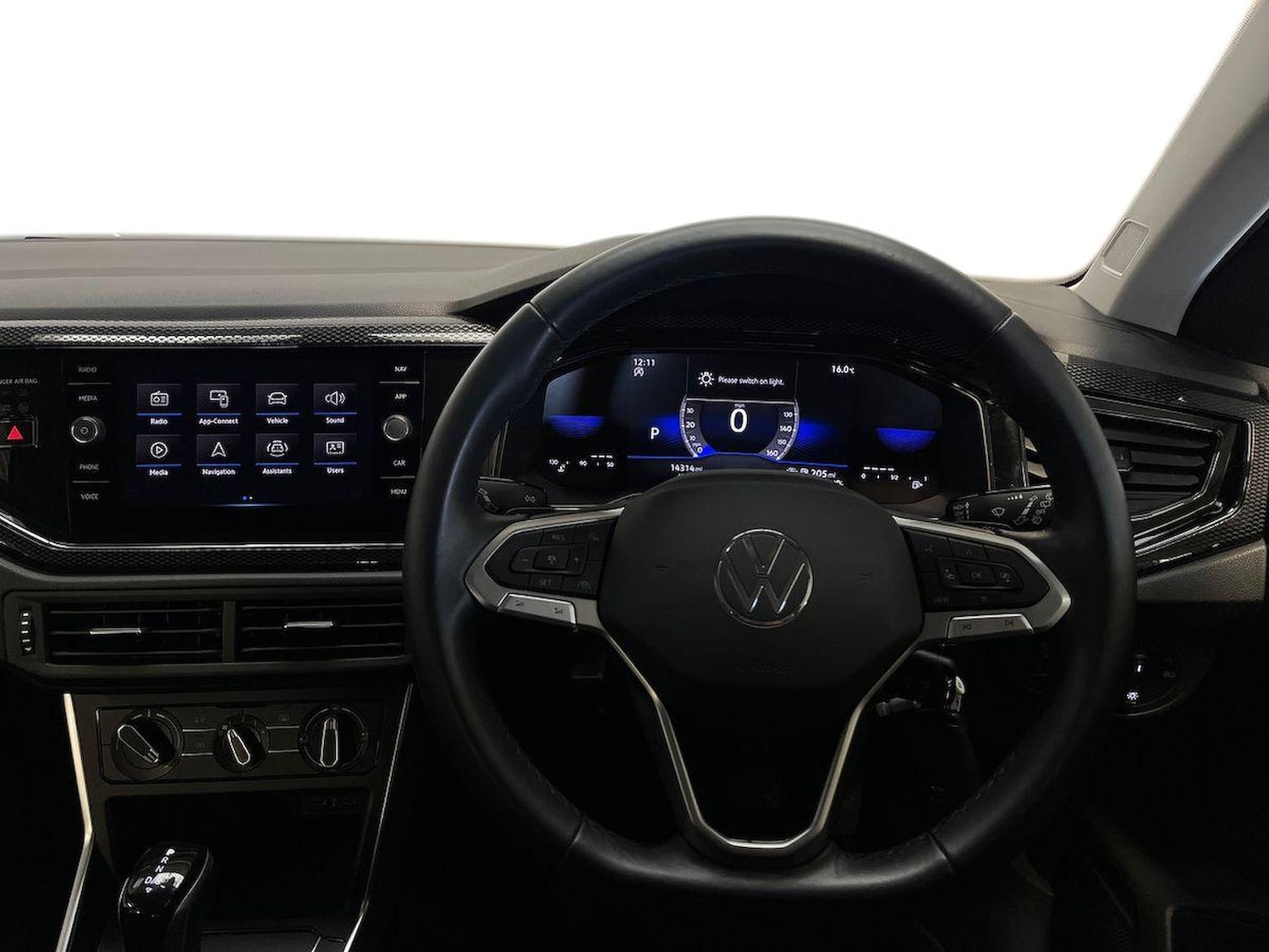 Used Volkswagen Polo 2023 for sale - 76492412: Photo 9