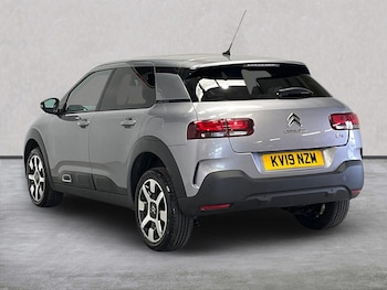 Used Citroen C4 Cactus 2019 for sale - 79335381: Photo