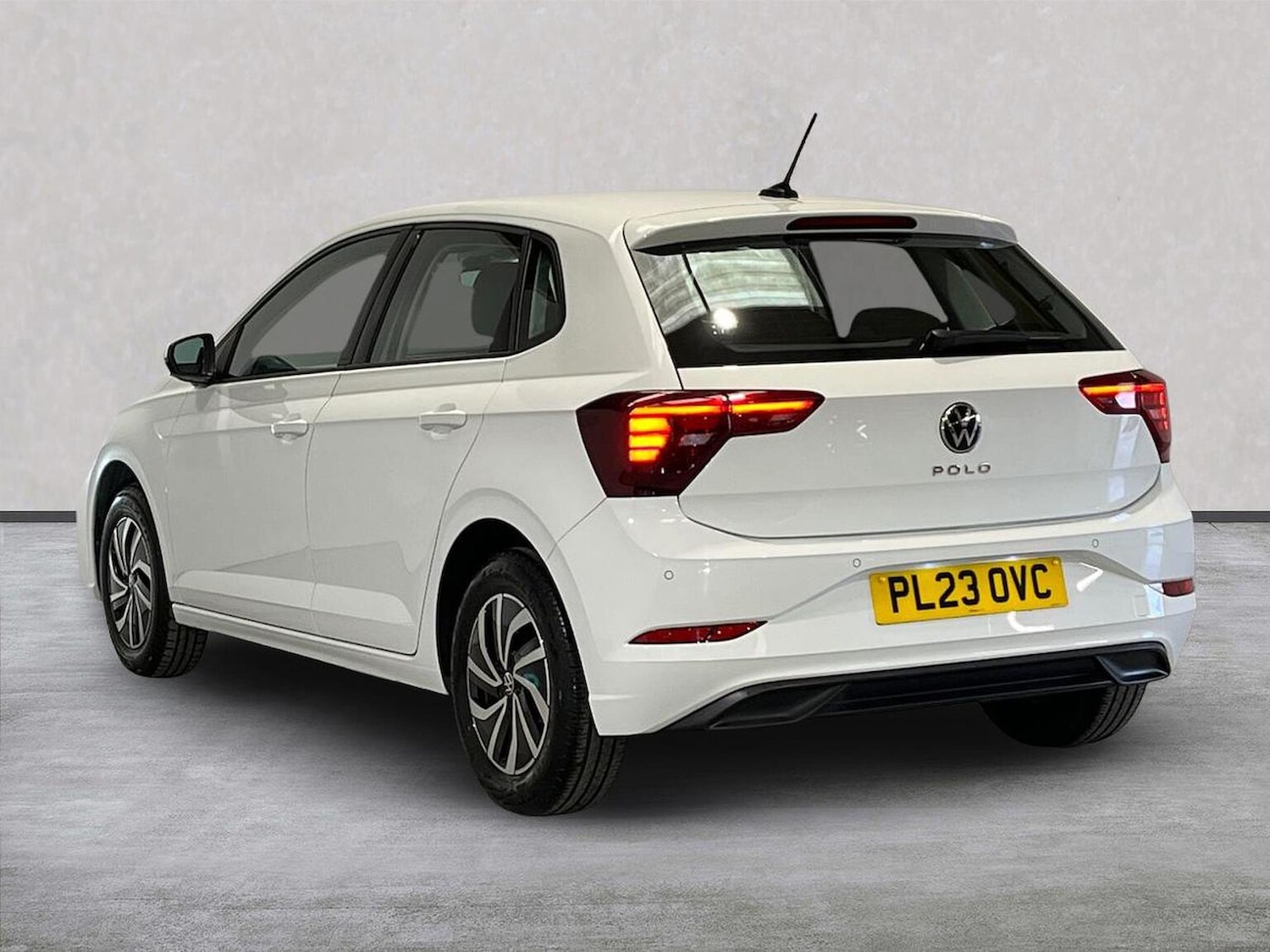 Used Volkswagen Polo 2023 for sale - 78053587: Photo 2