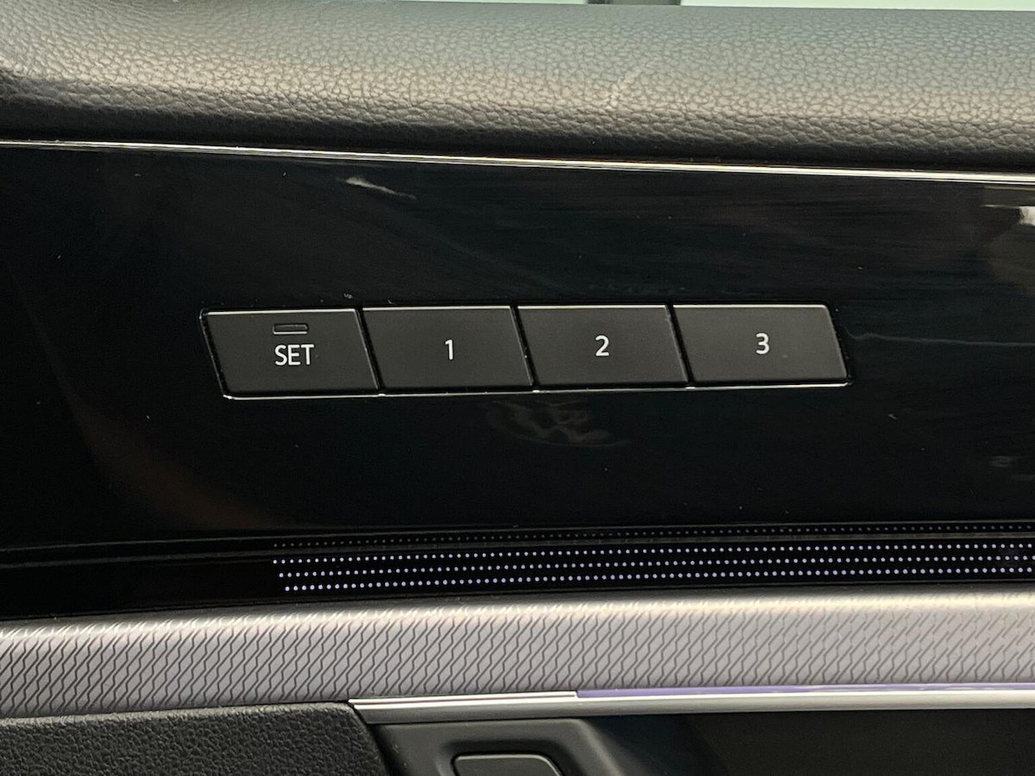 Used Volkswagen Touareg 2021 for sale - 75907681: Photo 37