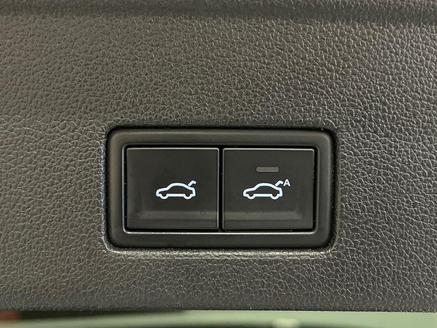 Used Volkswagen Touareg 2020 for sale - 77488270: Photo 22