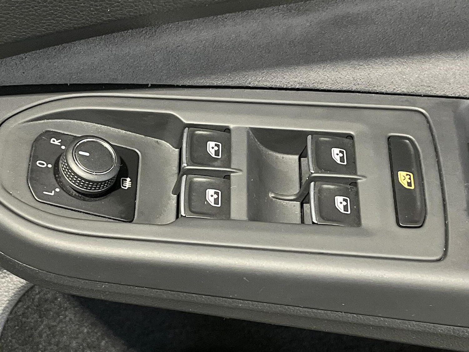 Used Volkswagen Golf 2024 for sale - 77056889: Photo 23