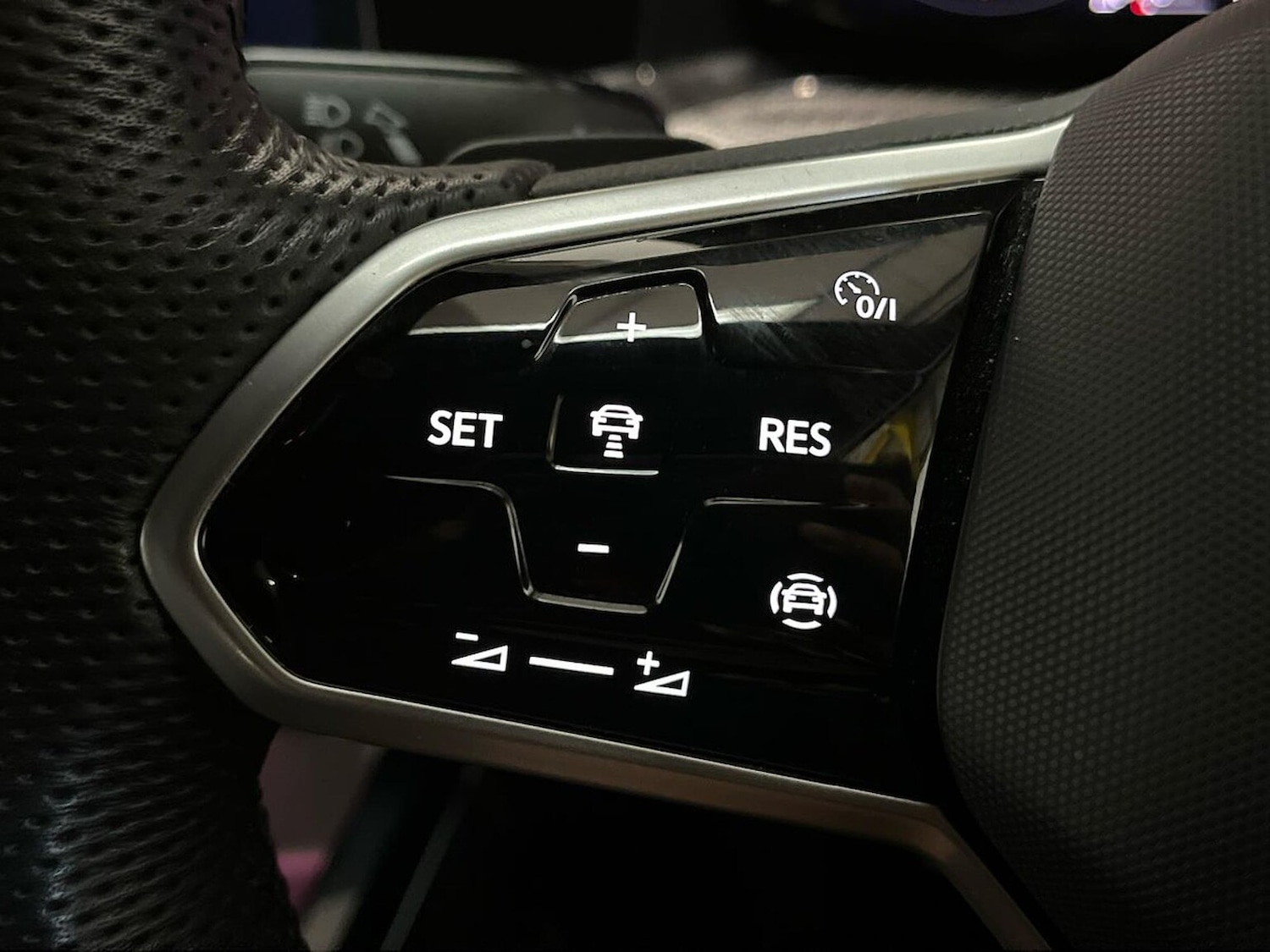 Used Volkswagen Golf 2024 for sale - 77056889: Photo 29