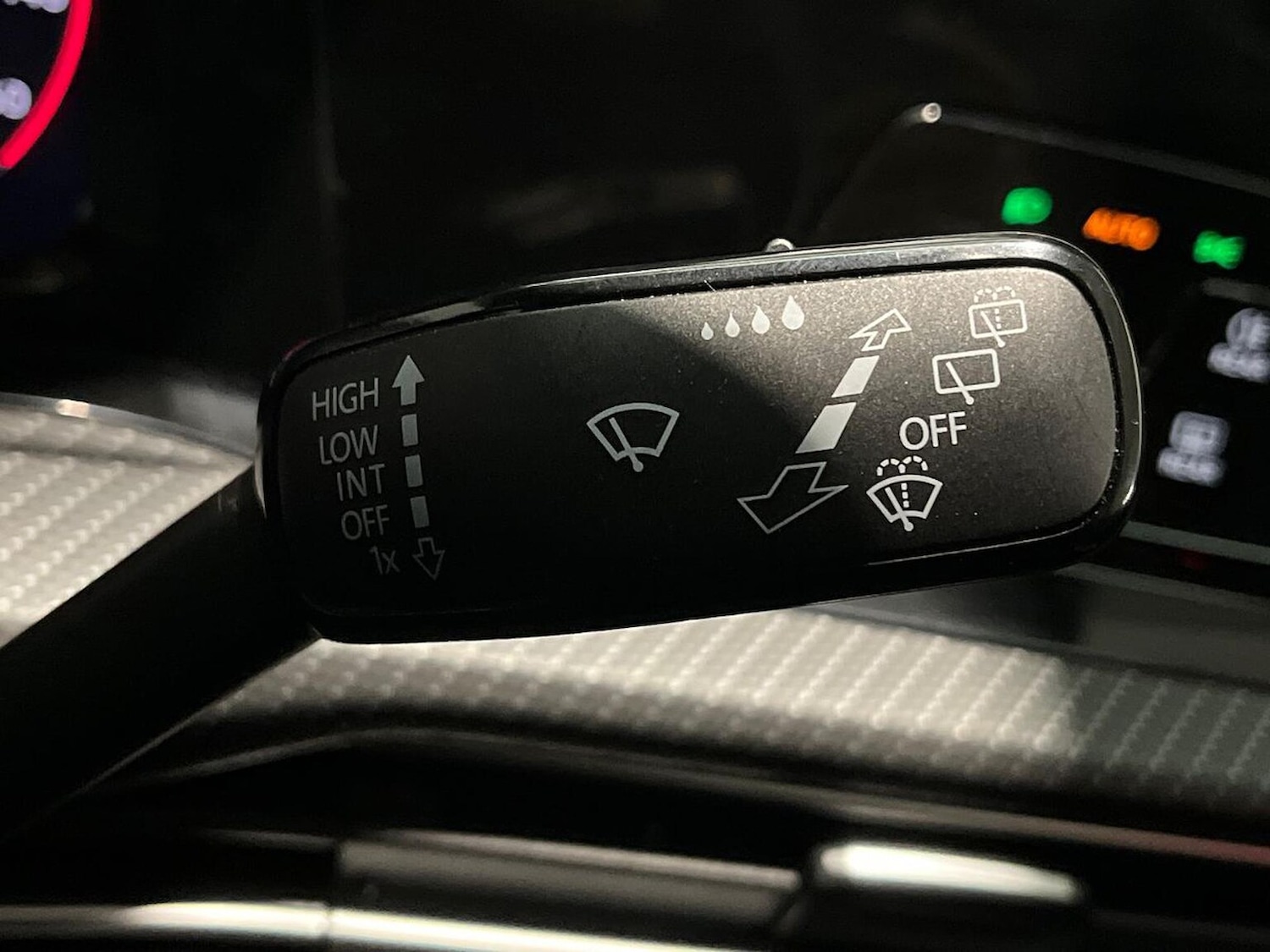 Used Volkswagen Golf 2024 for sale - 77056889: Photo 30