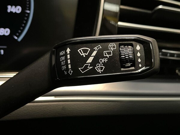 Used Volkswagen Touareg 2025 for sale - 76293030: Photo 28