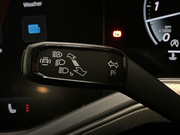 Used Volkswagen Touareg 2025 for sale - 76293030: Photo 29