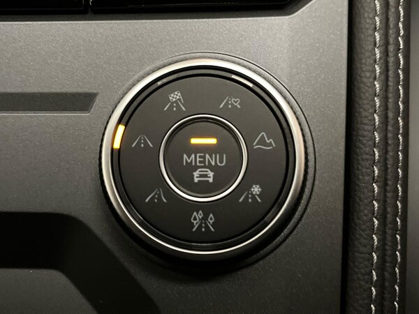 Used Volkswagen Touareg 2025 for sale - 76293030: Photo 37