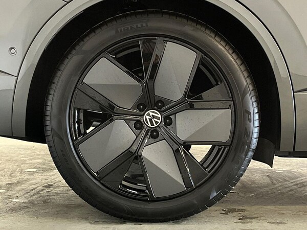 Used Volkswagen Touareg 2025 for sale - 76293030: Photo 6