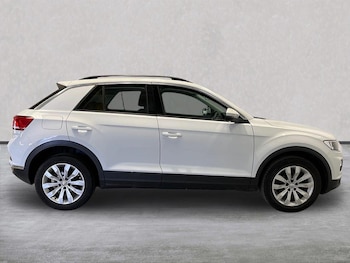 Used Volkswagen T-Roc 2020 for sale - 78250981: Photo