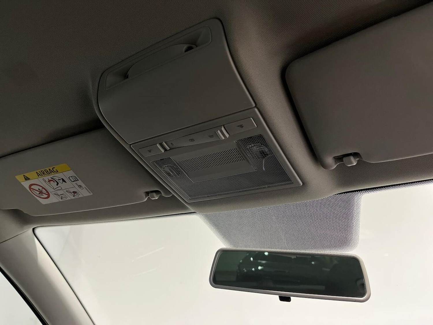 Used Volkswagen Polo 2016 for sale - 76893243: Photo 14