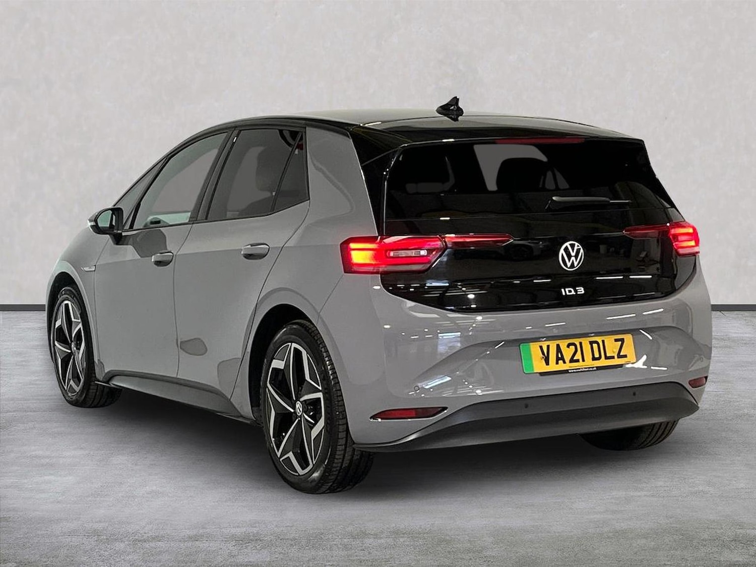 Used Volkswagen ID.3 2021 for sale - 78195683: Photo 2