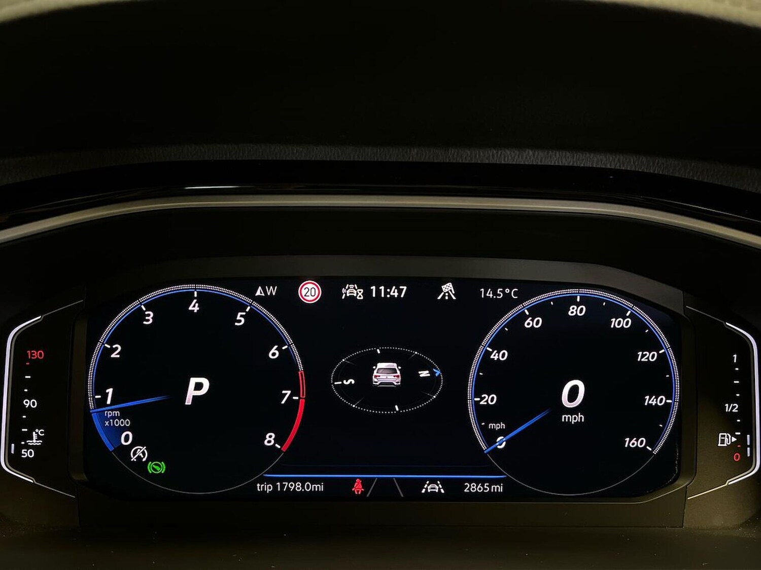 Used Volkswagen T-Roc 2025 for sale - 76382630: Photo 10