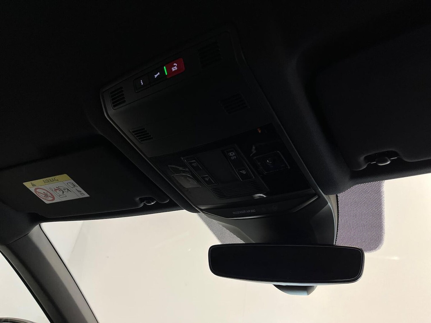 Used Volkswagen T-Roc 2025 for sale - 76382630: Photo 14