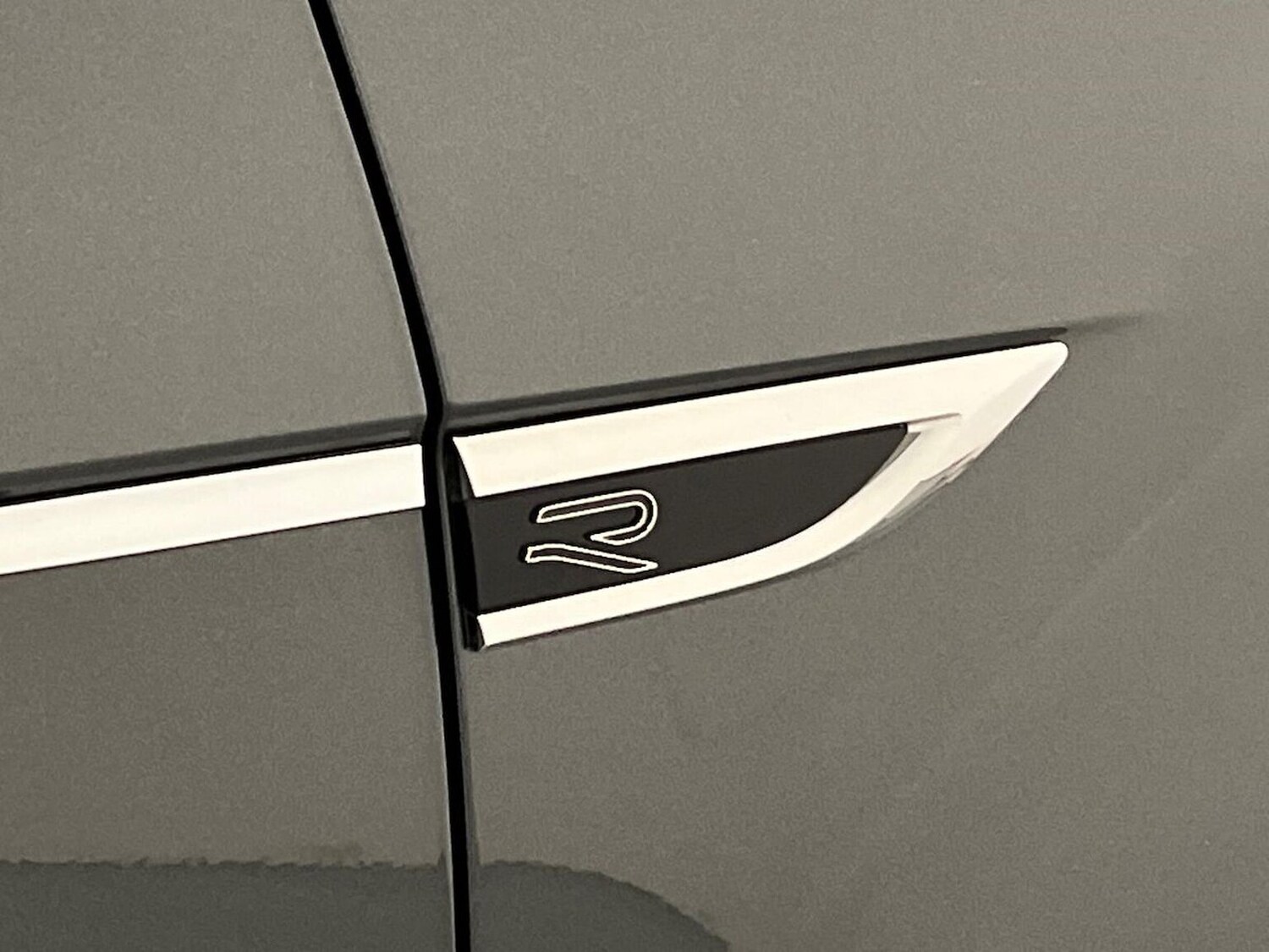 Used Volkswagen T-Roc 2025 for sale - 76382630: Photo 35