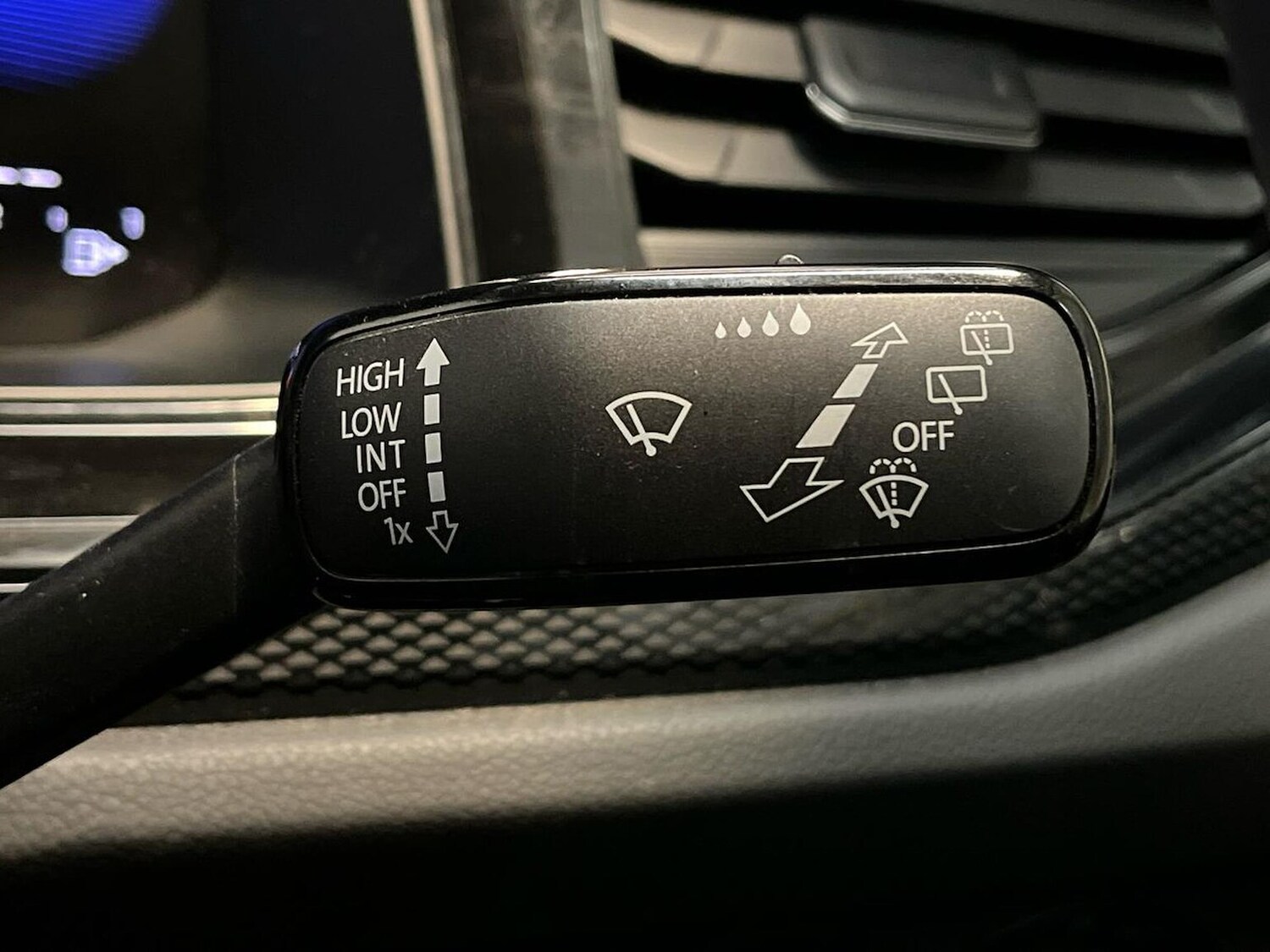 Used Volkswagen Polo 2022 for sale - 76149472: Photo 28