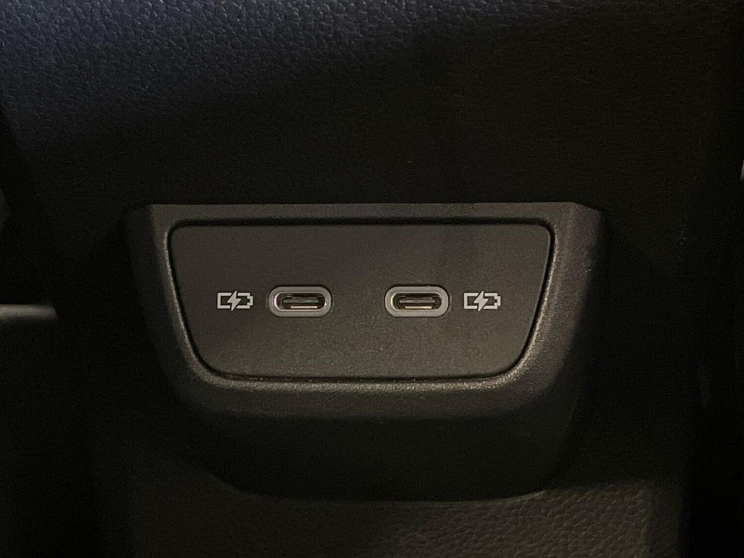 Used Volkswagen Polo 2022 for sale - 76149472: Photo 40