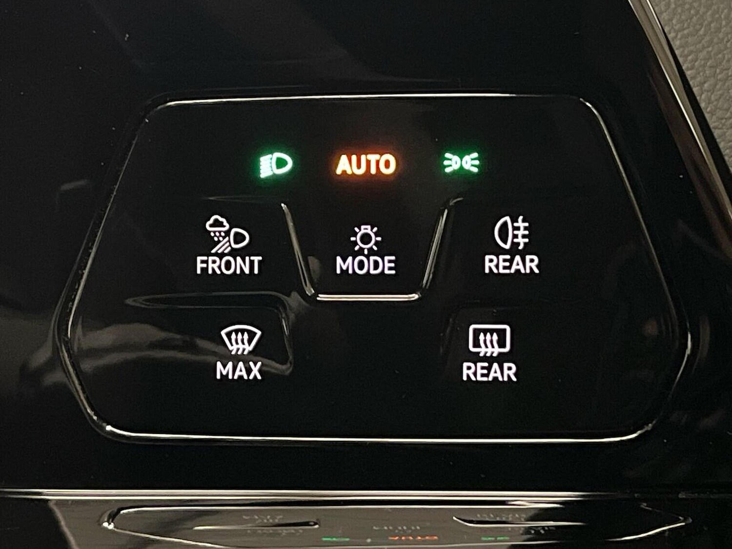 Used Volkswagen Golf 2024 for sale - 78195812: Photo 30