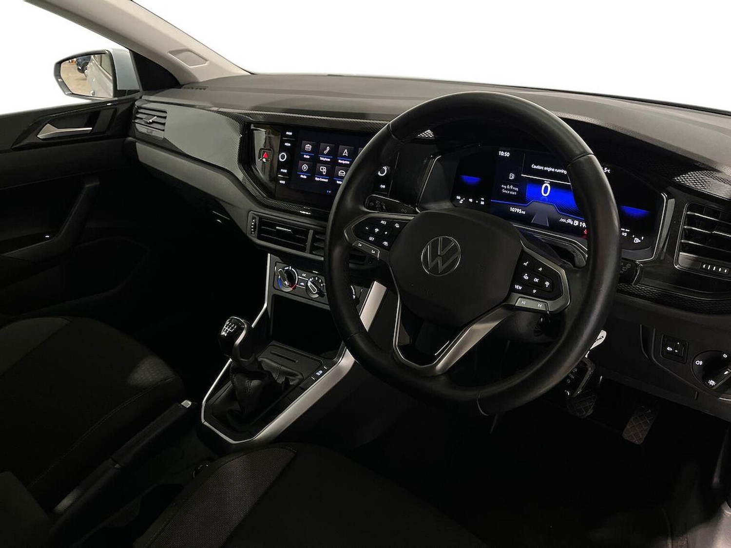 Used Volkswagen Polo 2024 for sale - 77775132: Photo 15