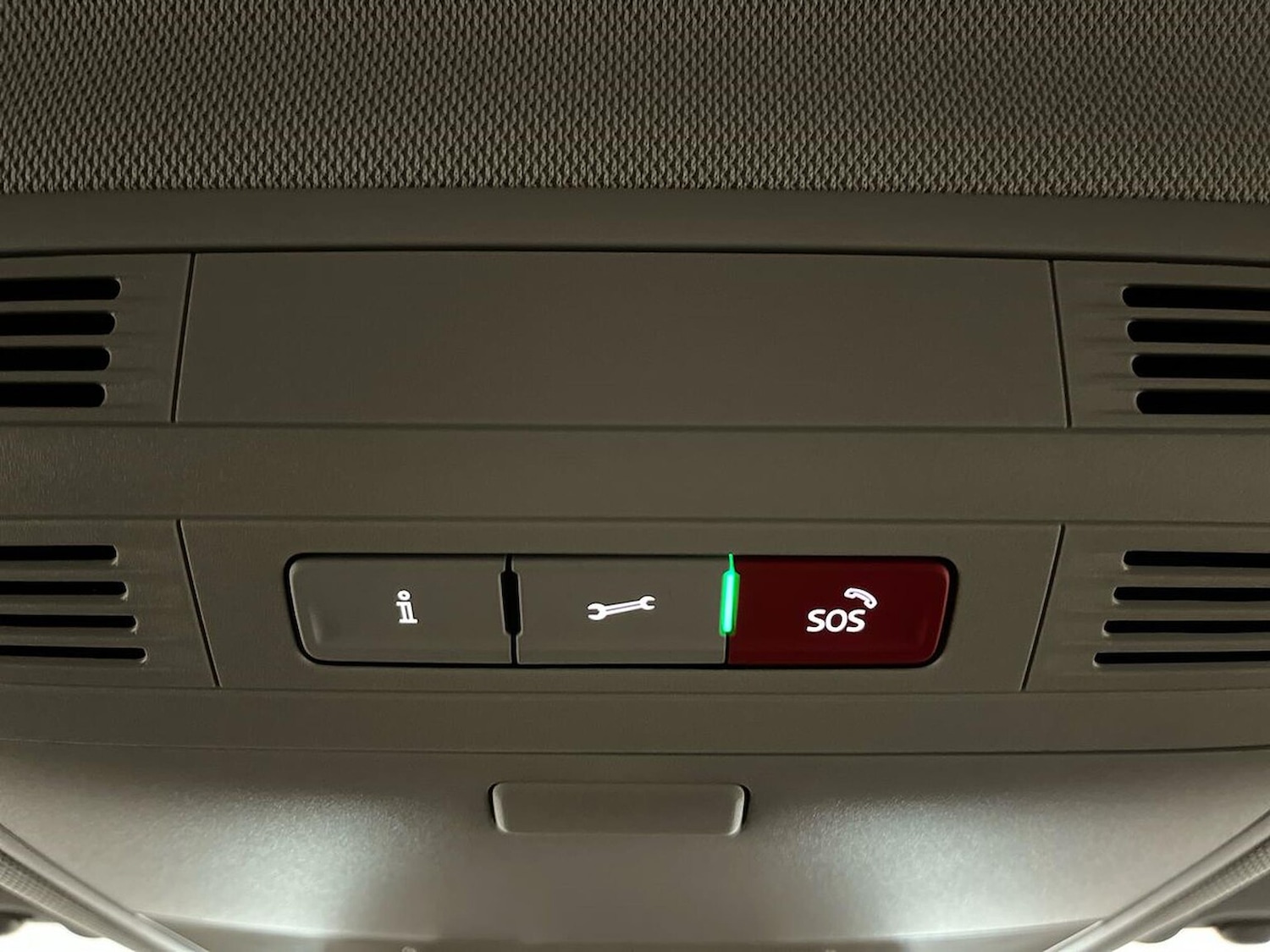 Used Volkswagen Polo 2024 for sale - 77775132: Photo 30