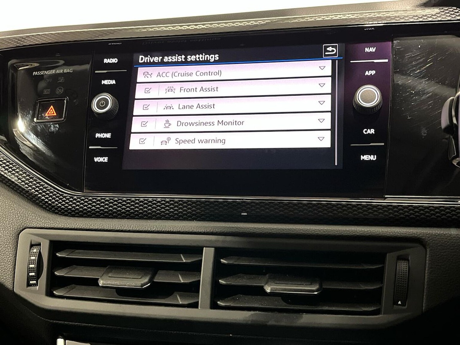 Used Volkswagen Polo 2024 for sale - 77775132: Photo 32